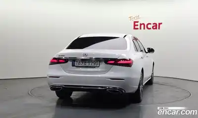 Mercedes-Benz E-Class 2021 2.0 гидро, миниатюра 4
