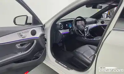 Mercedes-Benz E-Class 2021 2.0 гидро, миниатюра 10