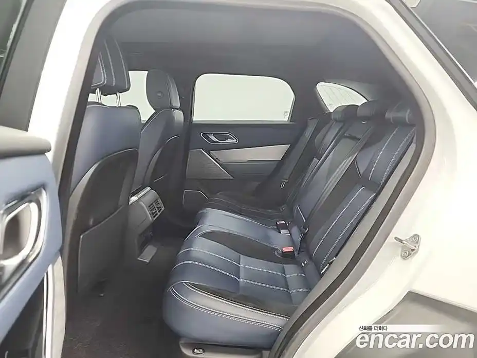 Land Rover Range-Rover Velar 2018 3.0 гидро в Москве № 824917, фото 12