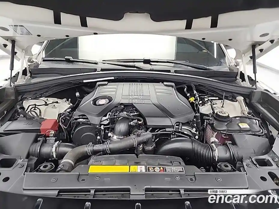 Land Rover Range-Rover Velar 2018 3.0 гидро в Москве № 824917, фото 5