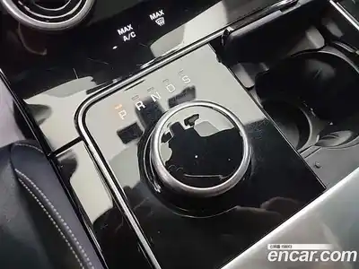 Land Rover Range-Rover Velar 2018 3.0 гидро в Москве № 824917, миниатюра 8