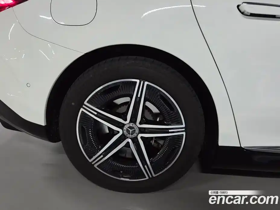 Mercedes-Benz EQE 2023 гидро в Москве, фото 8