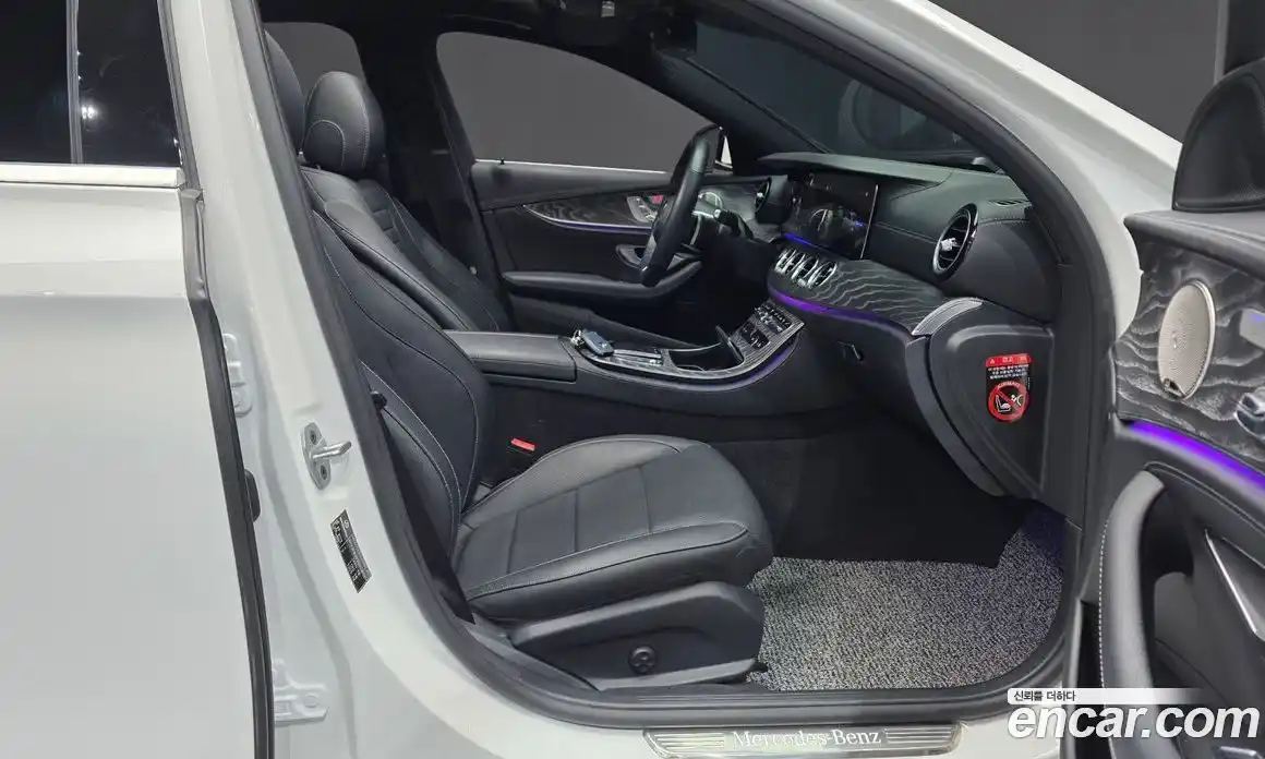 Mercedes-Benz E-Class 2022 2.0 гидро, фото 11
