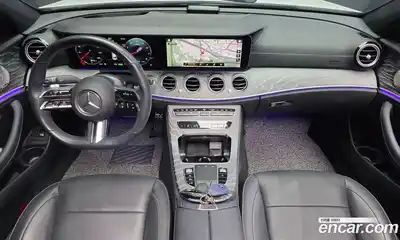 Mercedes-Benz E-Class 2022 2.0 гидро, миниатюра 7
