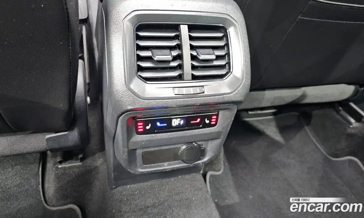 Volkswagen Tiguan 2023 2.0 гидро в Москве № 896023, фото 19