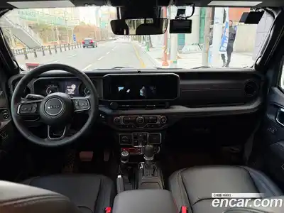 Jeep Wrangler 2025 2.0 гидро в Москве № 896416, миниатюра 11