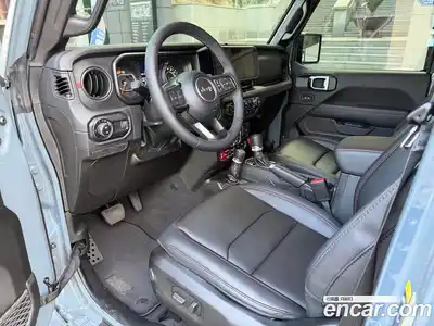 Jeep Wrangler 2025 2.0 гидро в Москве № 896416, миниатюра 9
