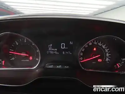 Peugeot 208 2015 1.4 гидро в Москве, миниатюра 9