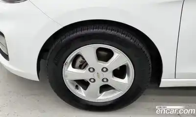 Chevrolet Spark 2020 1.0 гидро в Москве № 90475, миниатюра 5
