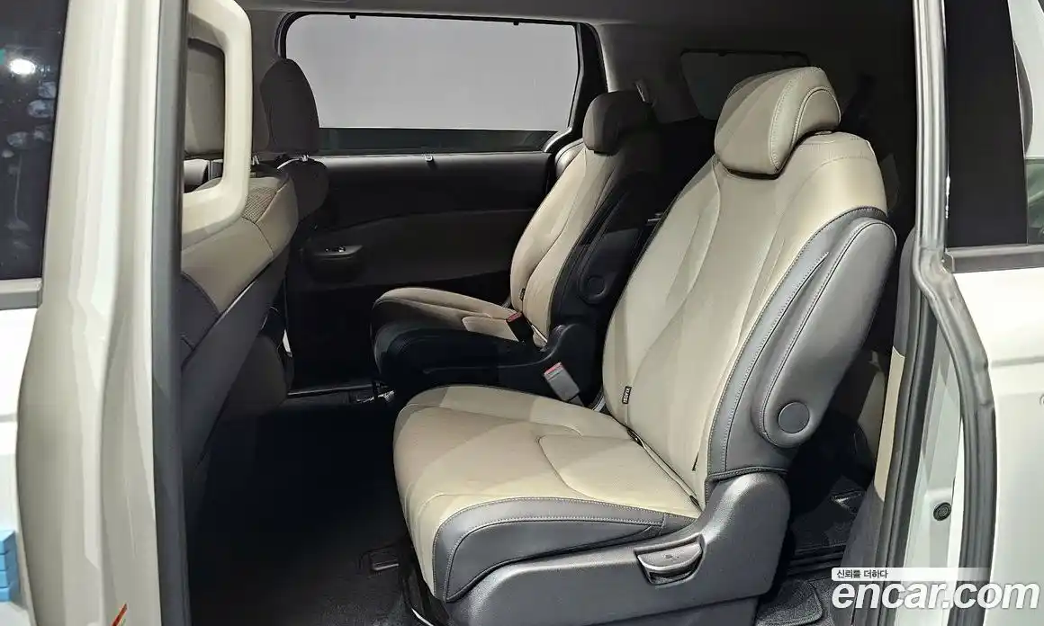 Kia Canival 2025 2.2 Автомат в Москве № 929079, фото 12