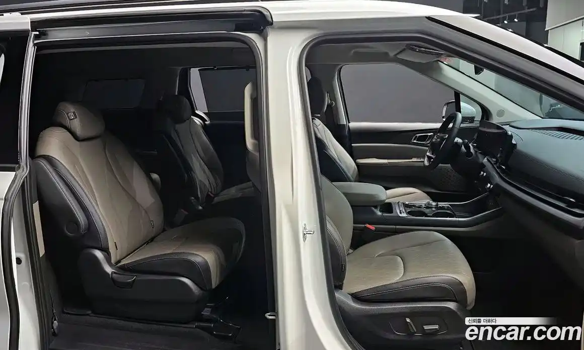 Kia Canival 2025 2.2 Автомат в Москве № 929079, фото 10