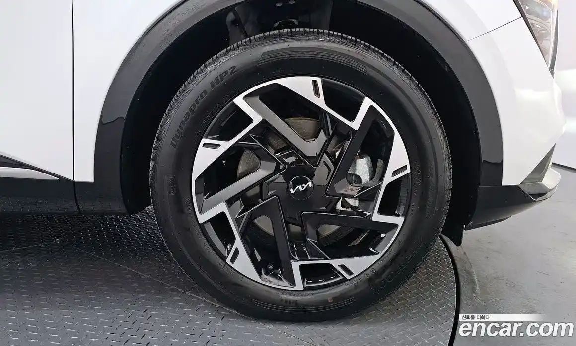 Kia Sportage 2023 1.6 Автомат в Москве № 929151, фото 5