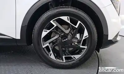 Kia Sportage 2023 1.6 Автомат в Москве № 929151, миниатюра 5