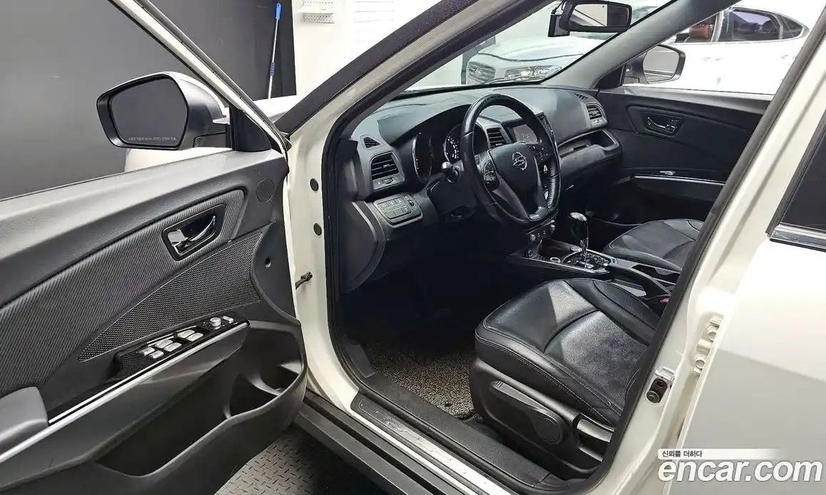 SsangYong TIBOLI 2018 1.6 гидро в Москве, фото 10