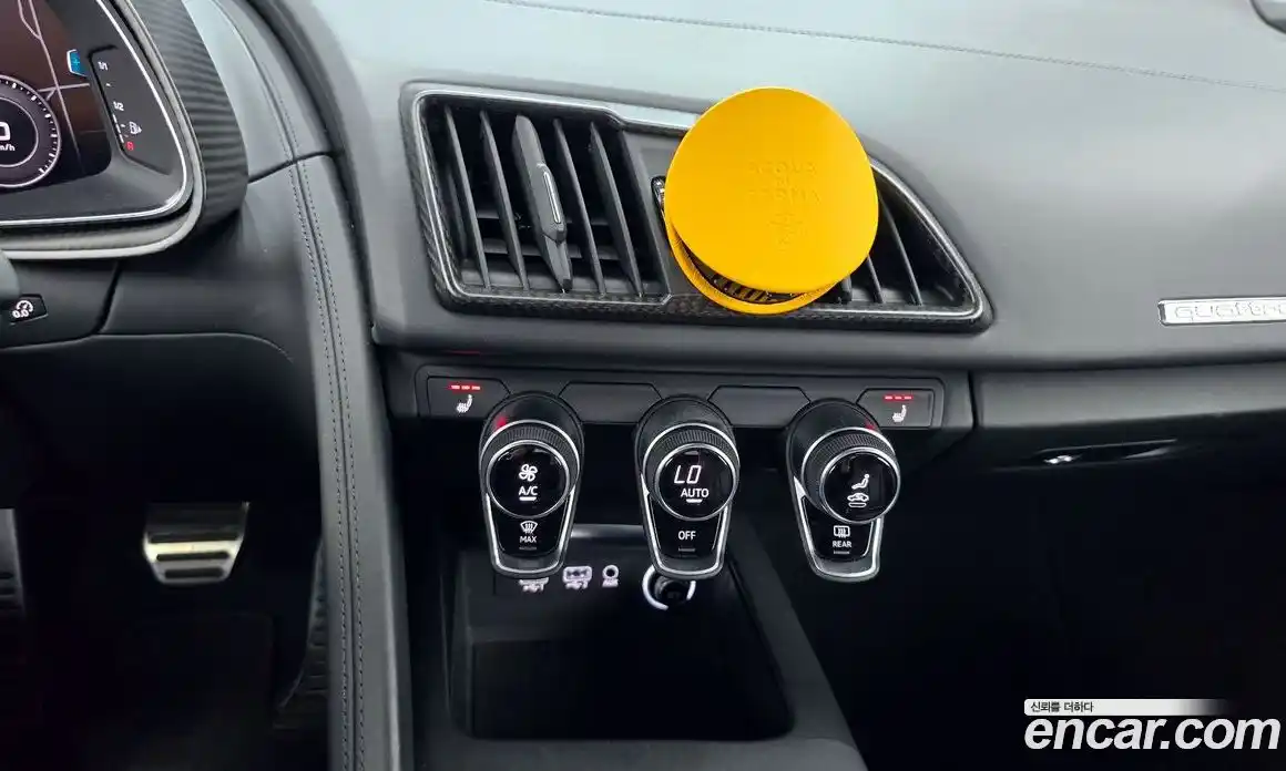 Audi R8 2017 5.2 гидро в Москве, фото 13