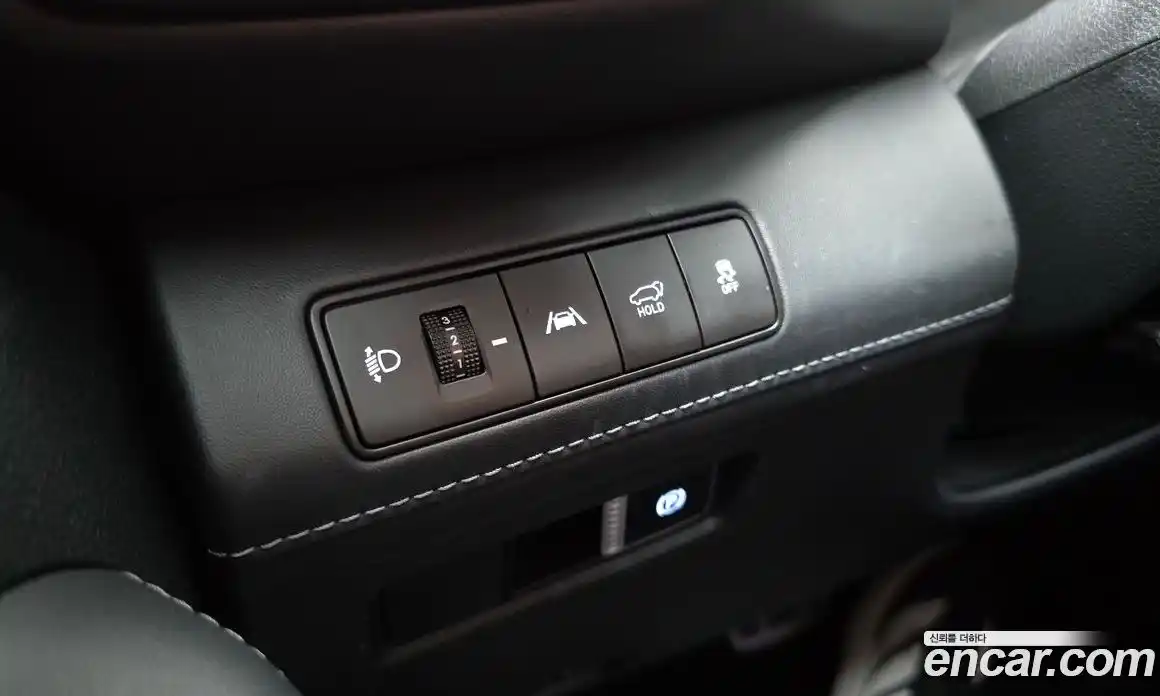 Hyundai Santa Fe 2021 1.6 Автомат в Москве № 971778, фото 16