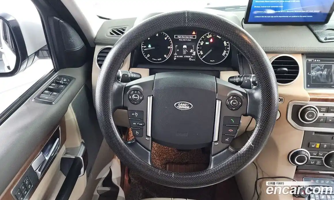 Land Rover Discovery 2016 3.0 гидро в Москве № 975706, фото 13