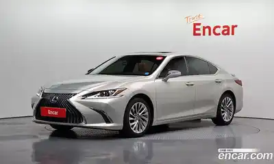 Lexus ES, 2018
