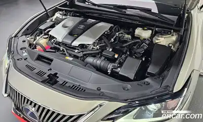 Lexus ES 2018 2.5 гидро в Москве № 975883, миниатюра 6