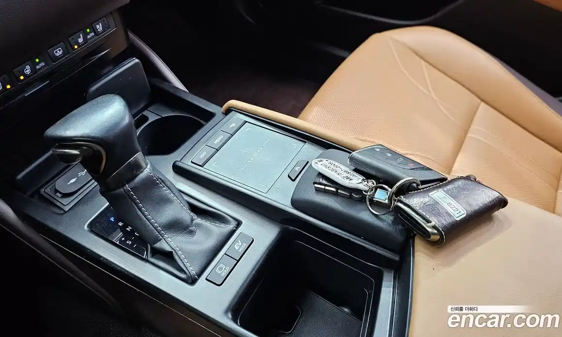 Lexus ES 2018 2.5 гидро в Москве № 975883, фото 9