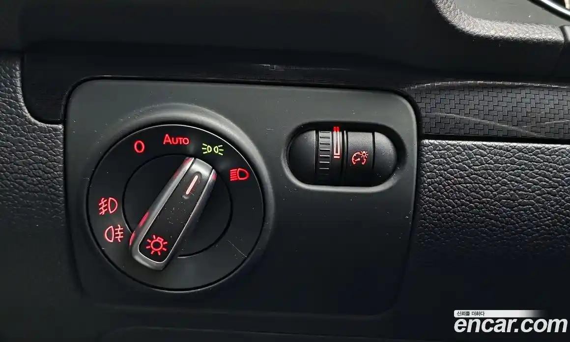 Volkswagen Scirocco 2015 2.0 гидро в Москве № 976189, фото 18