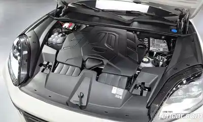 Porsche Cayenne 2025 3.0 гидро в Москве № 1004432, миниатюра 6