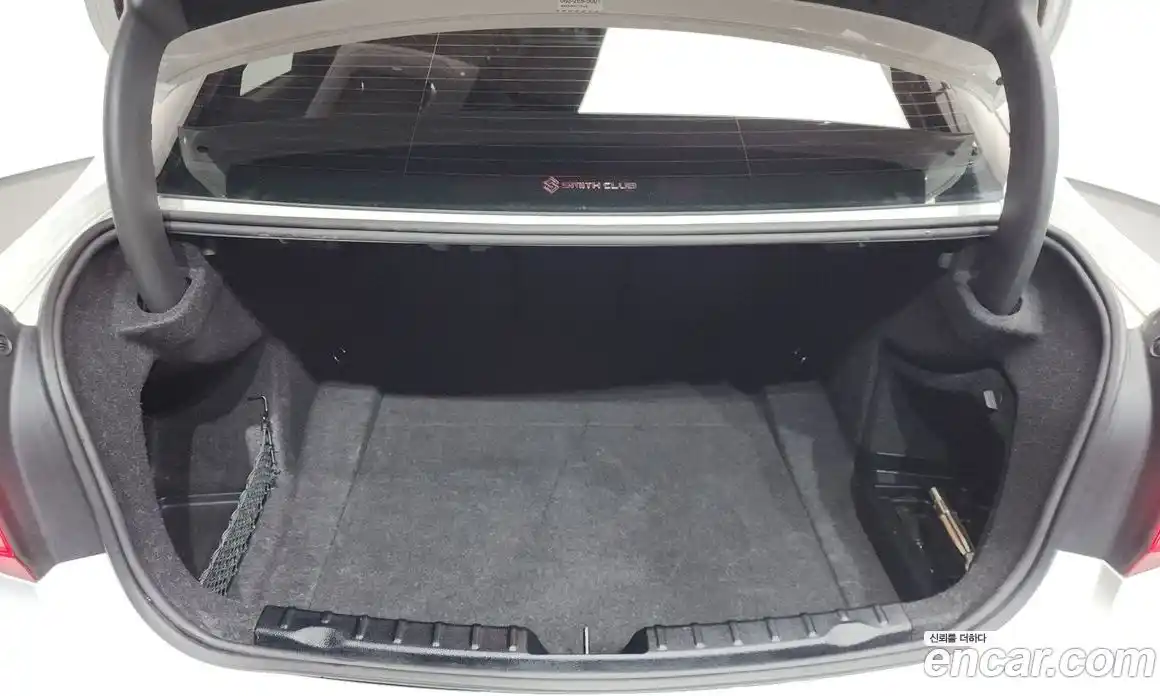 BMW 3-Series 2018 2.0 Автомат в Москве № 1004675, фото 20