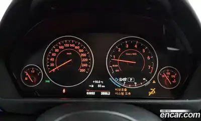 BMW 3-Series 2018 2.0 Автомат в Москве № 1004675, миниатюра 8