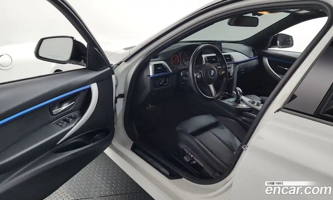 BMW 3-Series 2018 2.0 Автомат в Москве № 1004675, фото 10