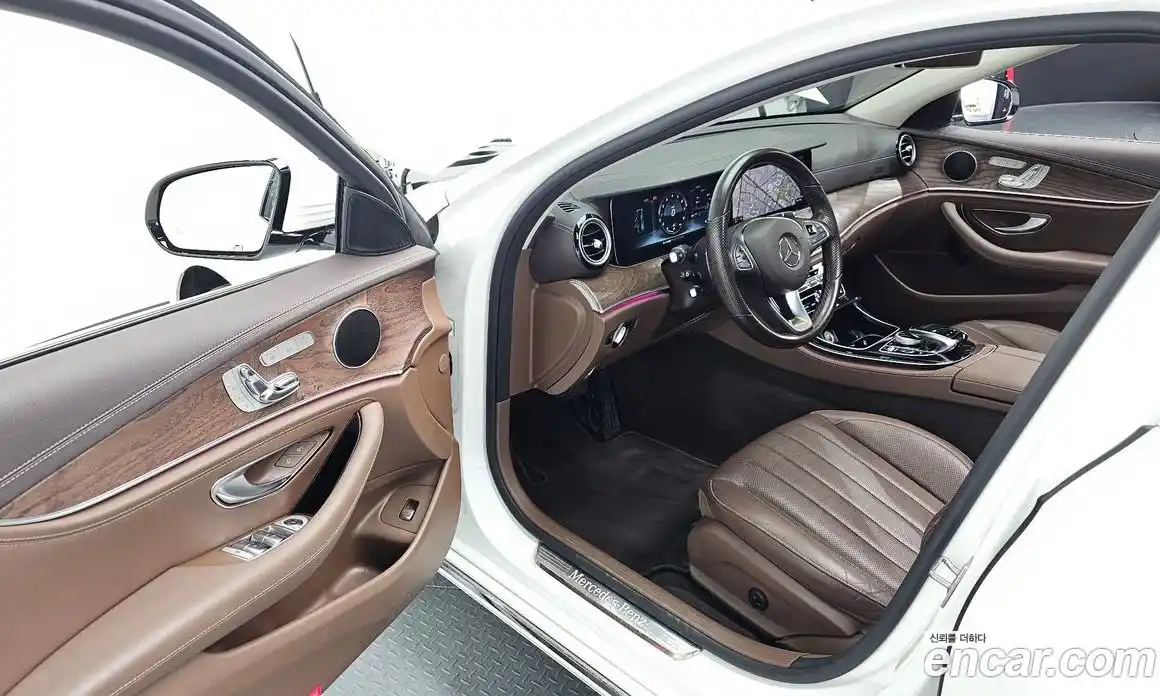 Mercedes-Benz E-Class 2016 2.0 гидро, фото 11