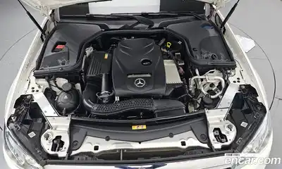 Mercedes-Benz E-Class 2016 2.0 гидро, миниатюра 6