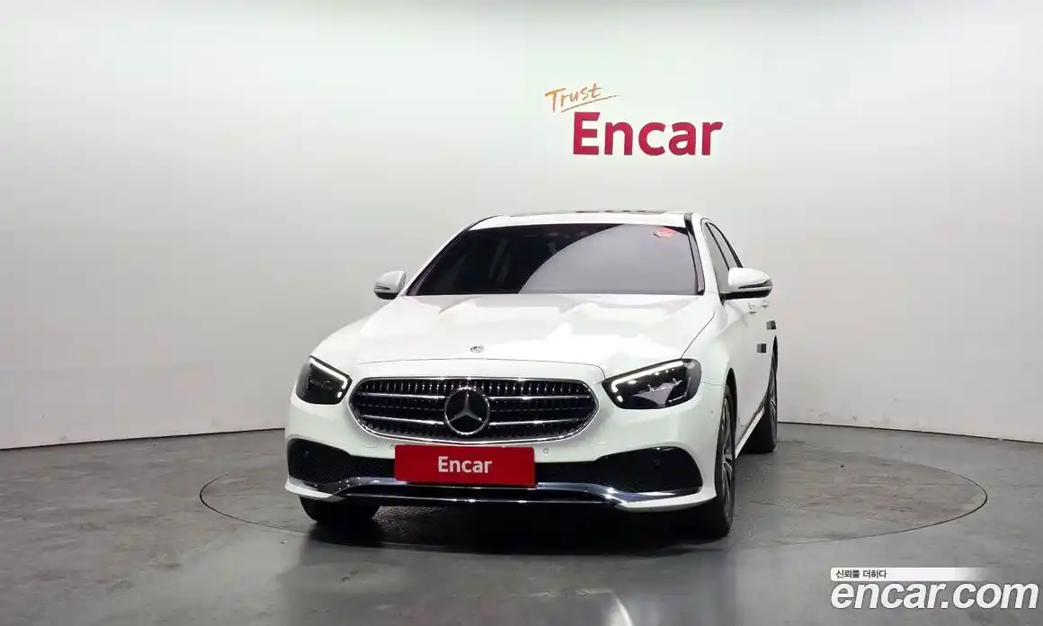 Mercedes-Benz E-Class 2020 2.0 гидро, фото 3