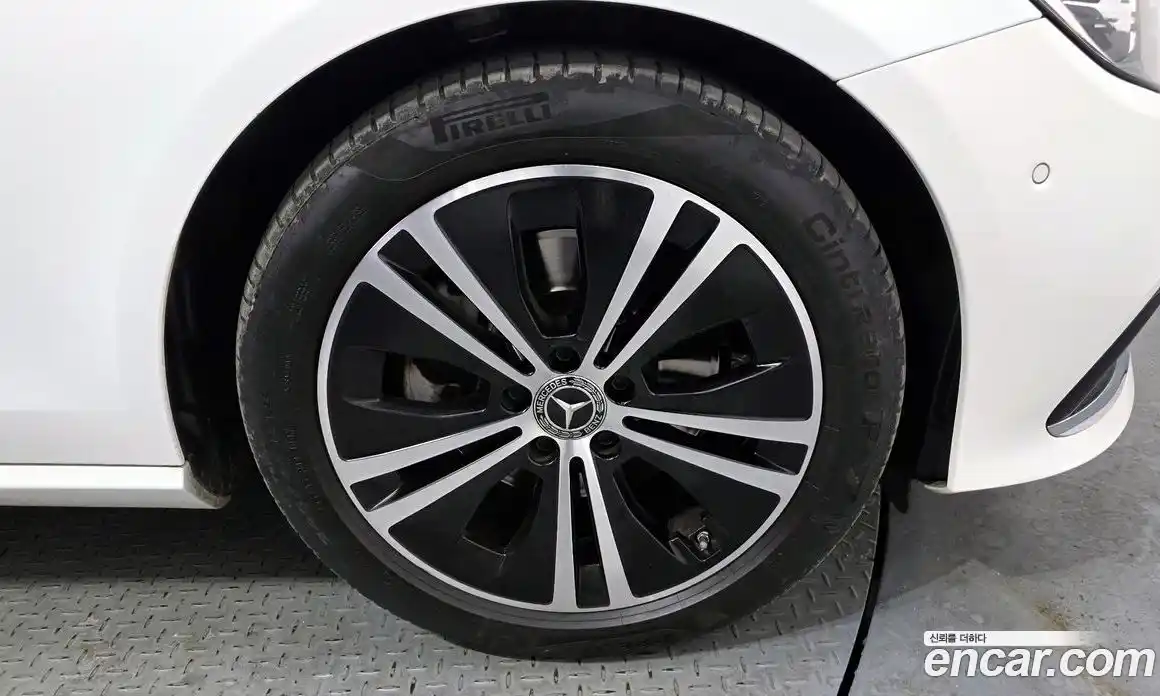 Mercedes-Benz E-Class 2020 2.0 гидро, фото 5