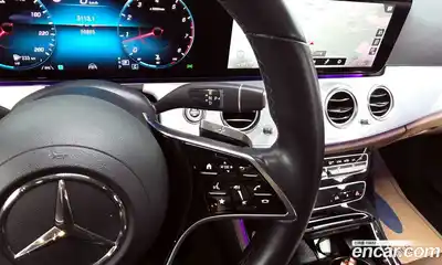Mercedes-Benz E-Class 2020 2.0 гидро, миниатюра 9