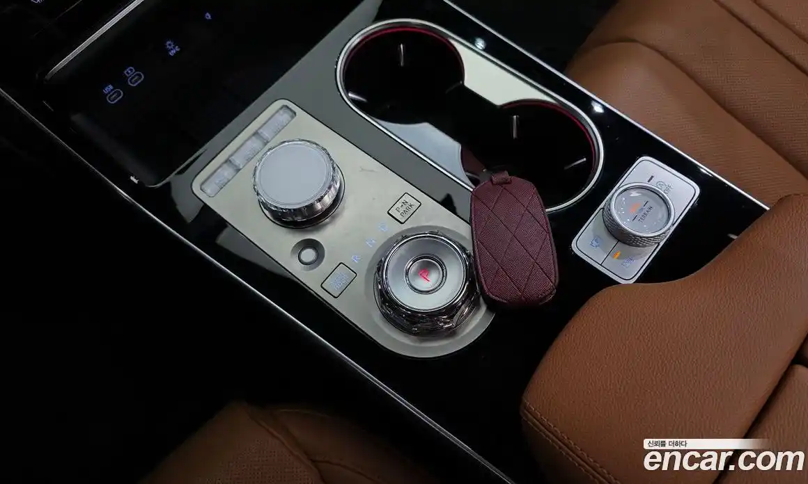 Genesis GV80 2025 2.5 Автомат в Москве № 1009829, фото 9