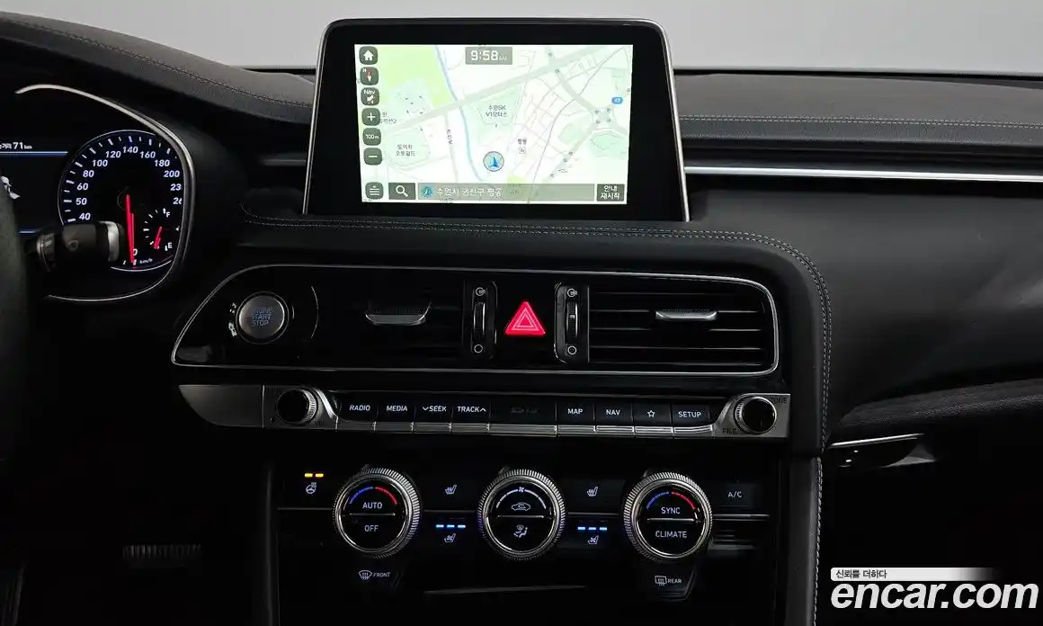 Genesis G70 2017 2.0 Автомат в Москве № 1009976, фото 14