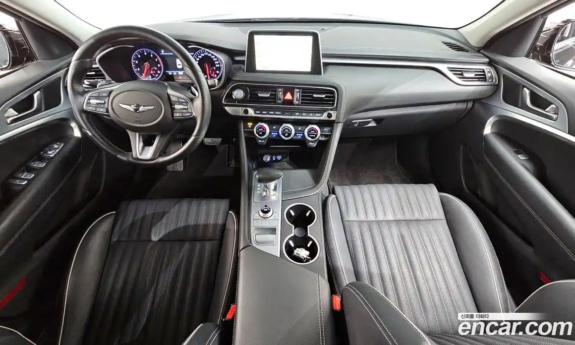 Genesis G70 2017 2.0 Автомат в Москве № 1009976, фото 7