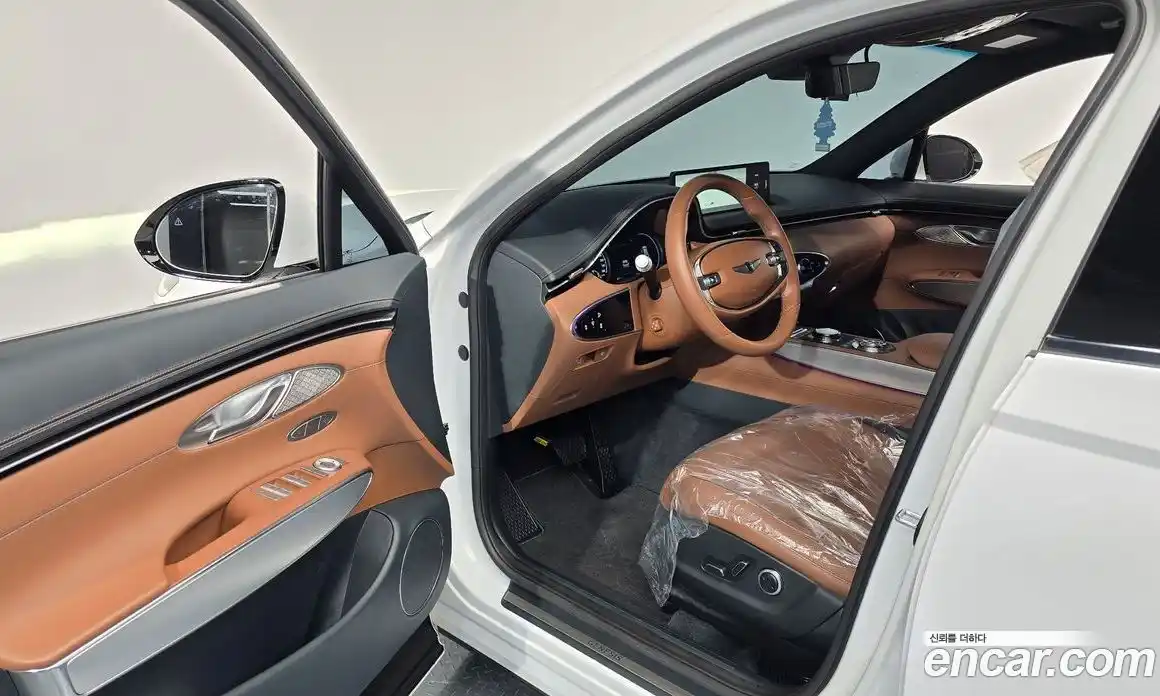 Genesis GV70 2023 2.5 Автомат в Москве № 1009983, фото 9