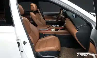 Genesis GV70 2022 2.5 Автомат в Москве № 1010131, миниатюра 11