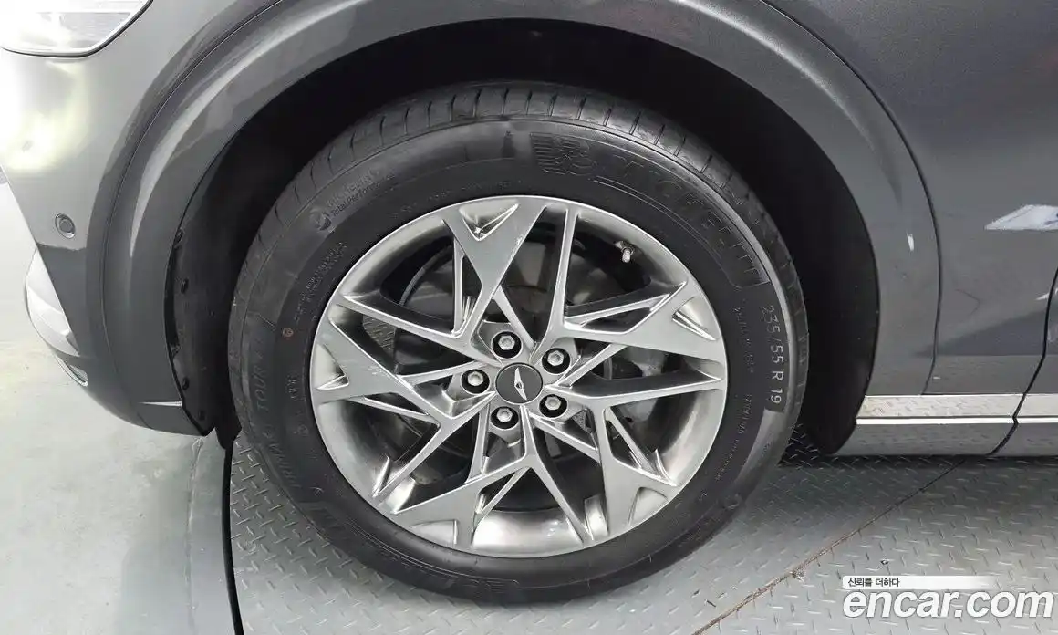 Genesis GV70 2021 2.2 Автомат в Москве № 1010141, фото 4