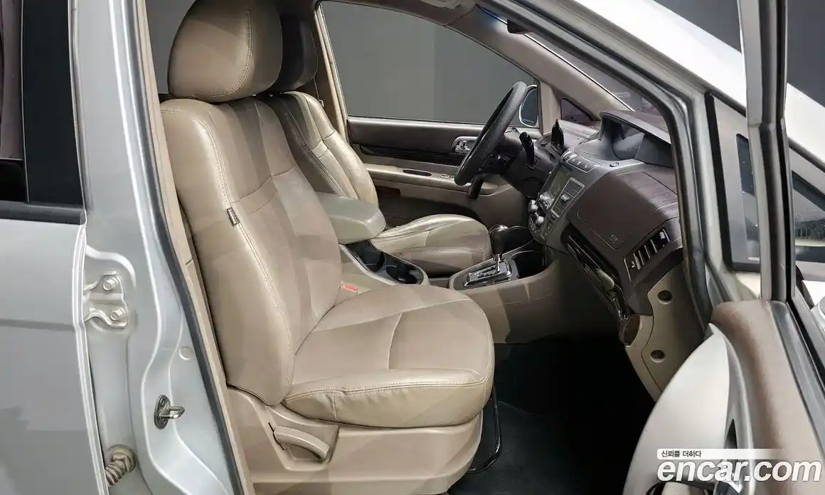 SsangYong Korando 2014 2.0 Автомат в Москве № 1011077, фото 11