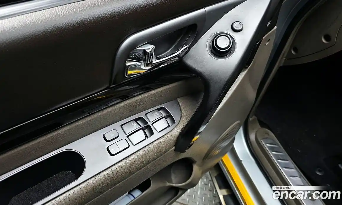 SsangYong Korando 2014 2.0 Автомат в Москве № 1011077, фото 17