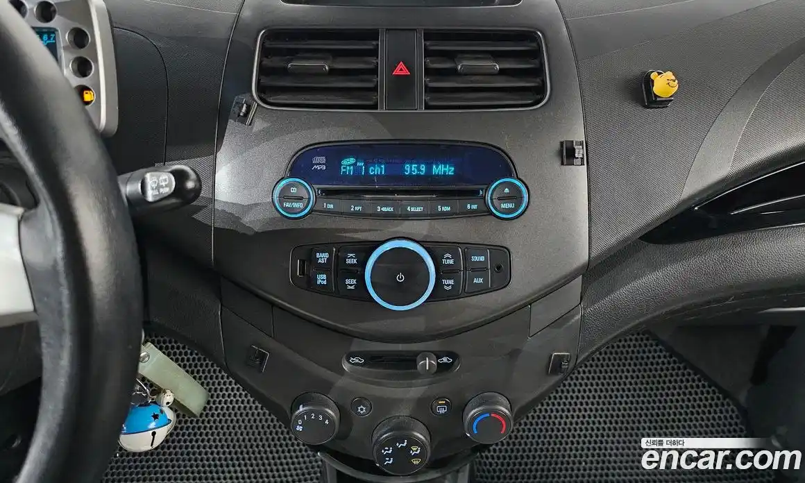 Chevrolet Spark 2012 1.0 гидро в Москве № 1012240, фото 17