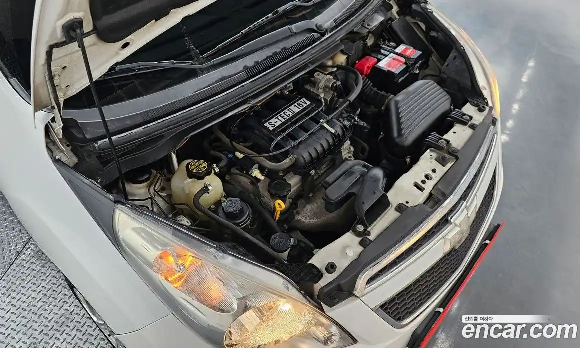 Chevrolet Spark 2012 1.0 гидро в Москве № 1012240, фото 6