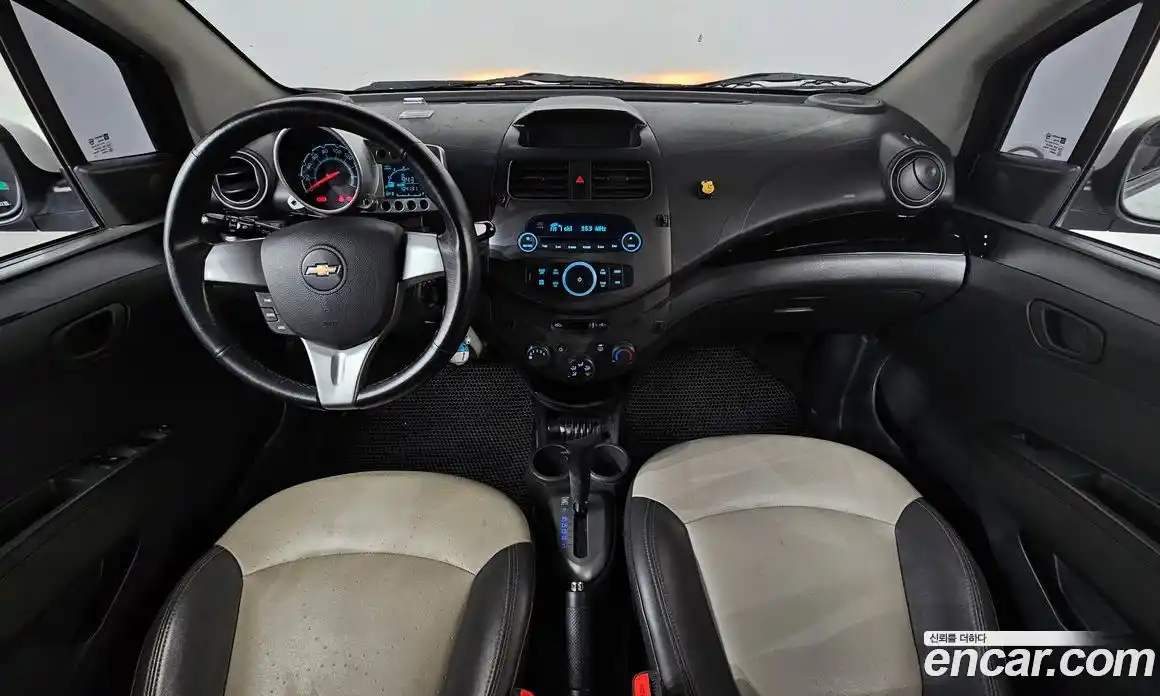 Chevrolet Spark 2012 1.0 гидро в Москве № 1012240, фото 7