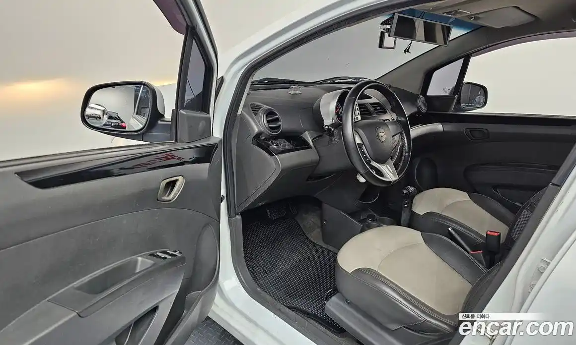 Chevrolet Spark 2012 1.0 гидро в Москве № 1012240, фото 10