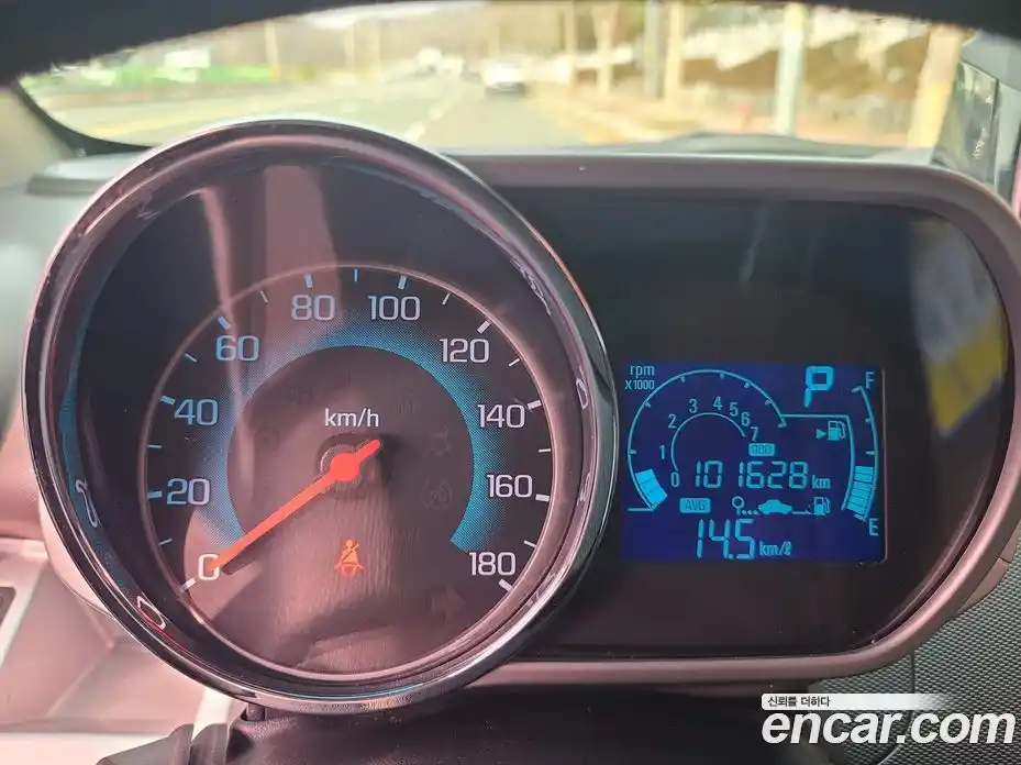 Chevrolet Spark 2015 1.0 Автомат в Москве № 1012632, фото 11