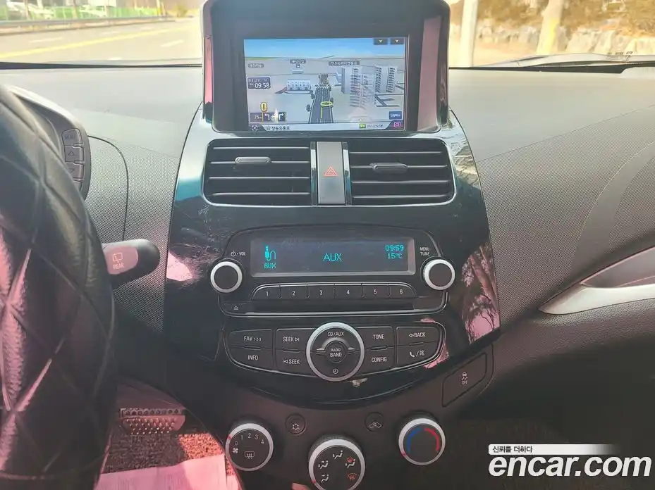 Chevrolet Spark 2015 1.0 Автомат в Москве № 1012632, фото 16