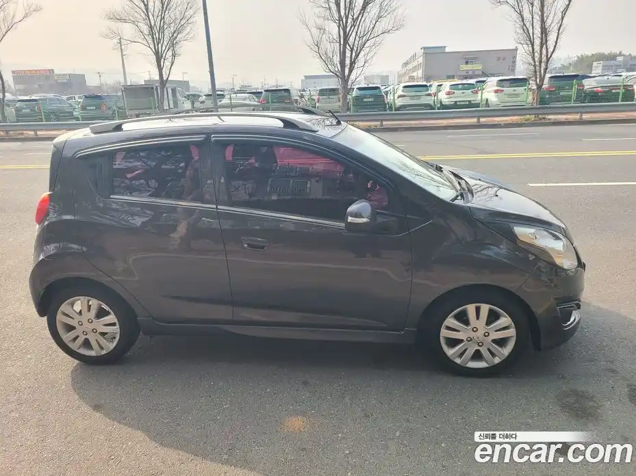 Chevrolet Spark 2015 1.0 Автомат в Москве № 1012632, фото 5