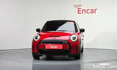 Mini Cooper 2022 2.0 гидро в Москве № 1013863, миниатюра 2
